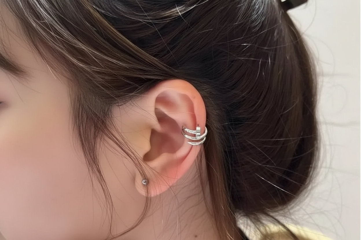 Nail Ear Clip