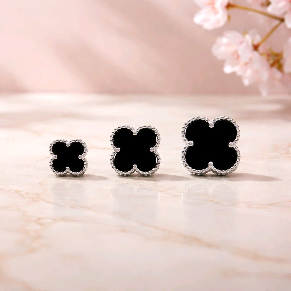 Clover earrings
